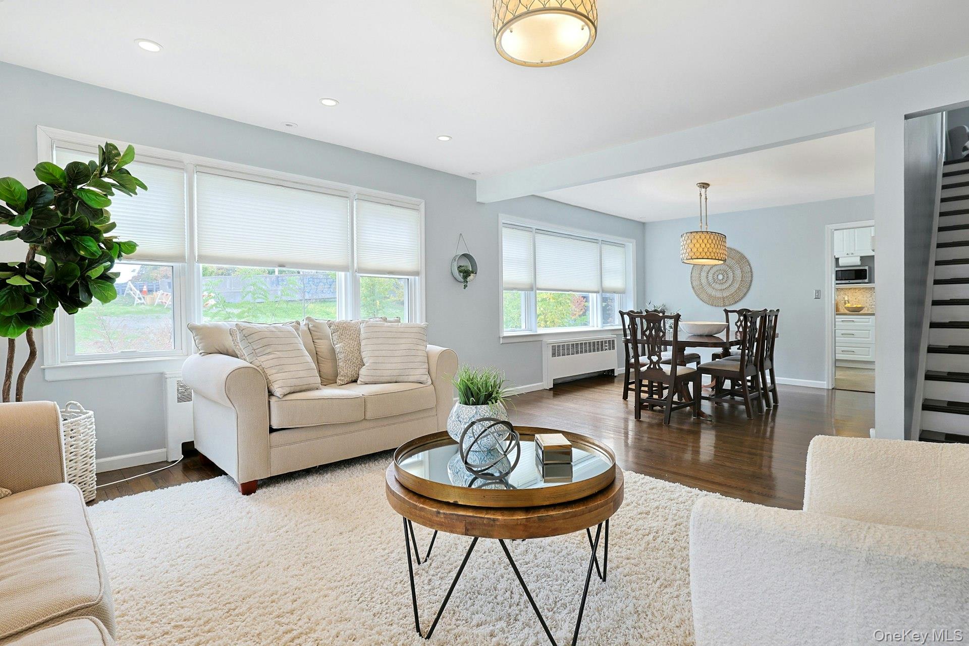 #8 photo, 225 Carol Avenue, Pelham , NY 10803