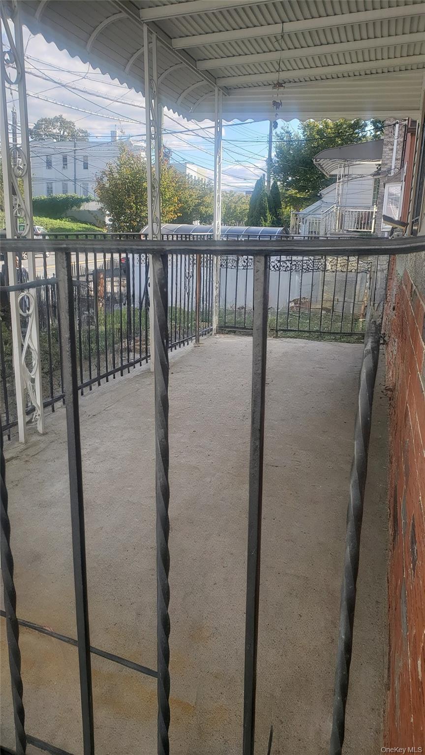 #19 photo, 869 Olmstead Avenue, Bronx , NY 10473