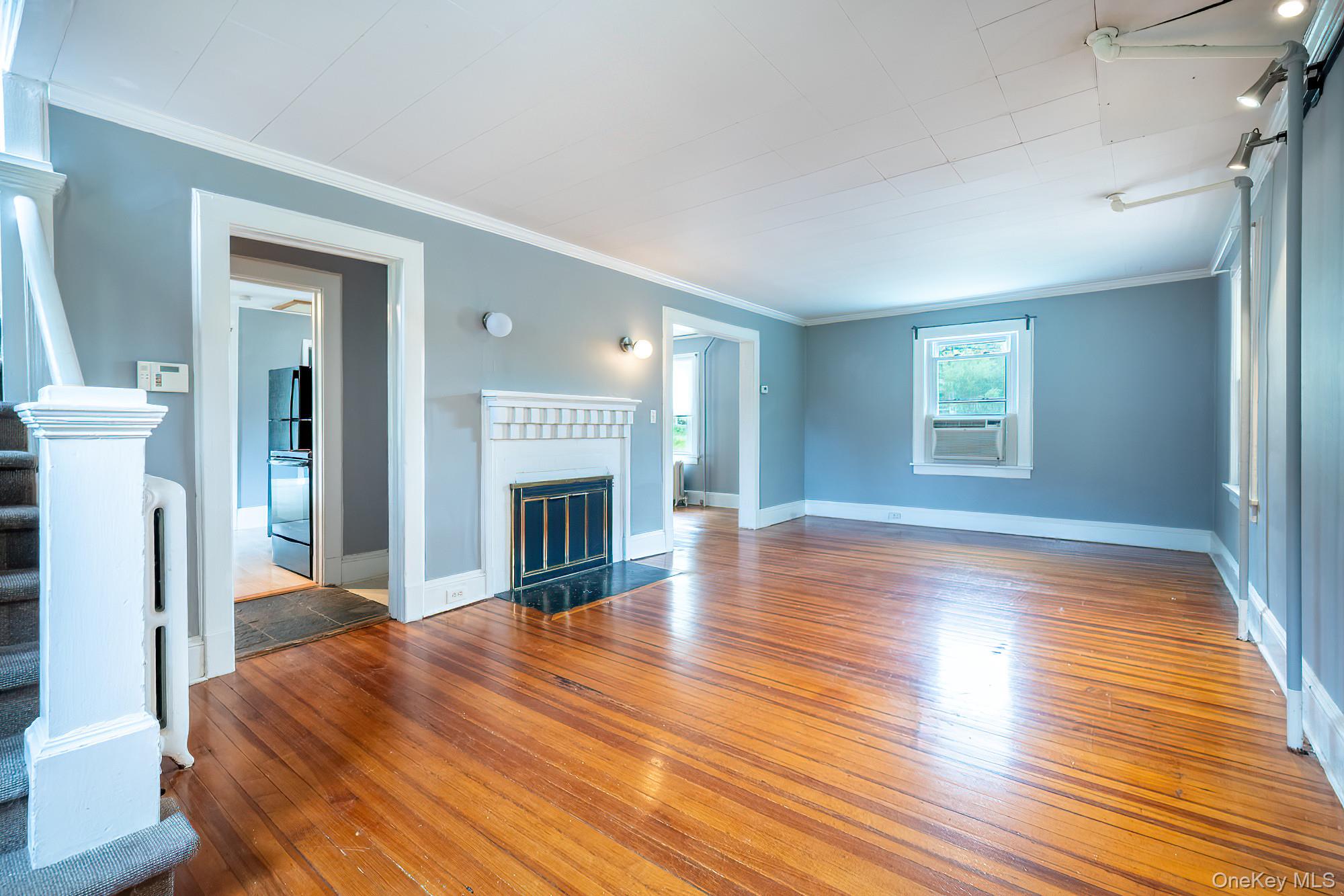 #4 photo, 221 N Greeley Avenue, Chappaqua , NY 10514