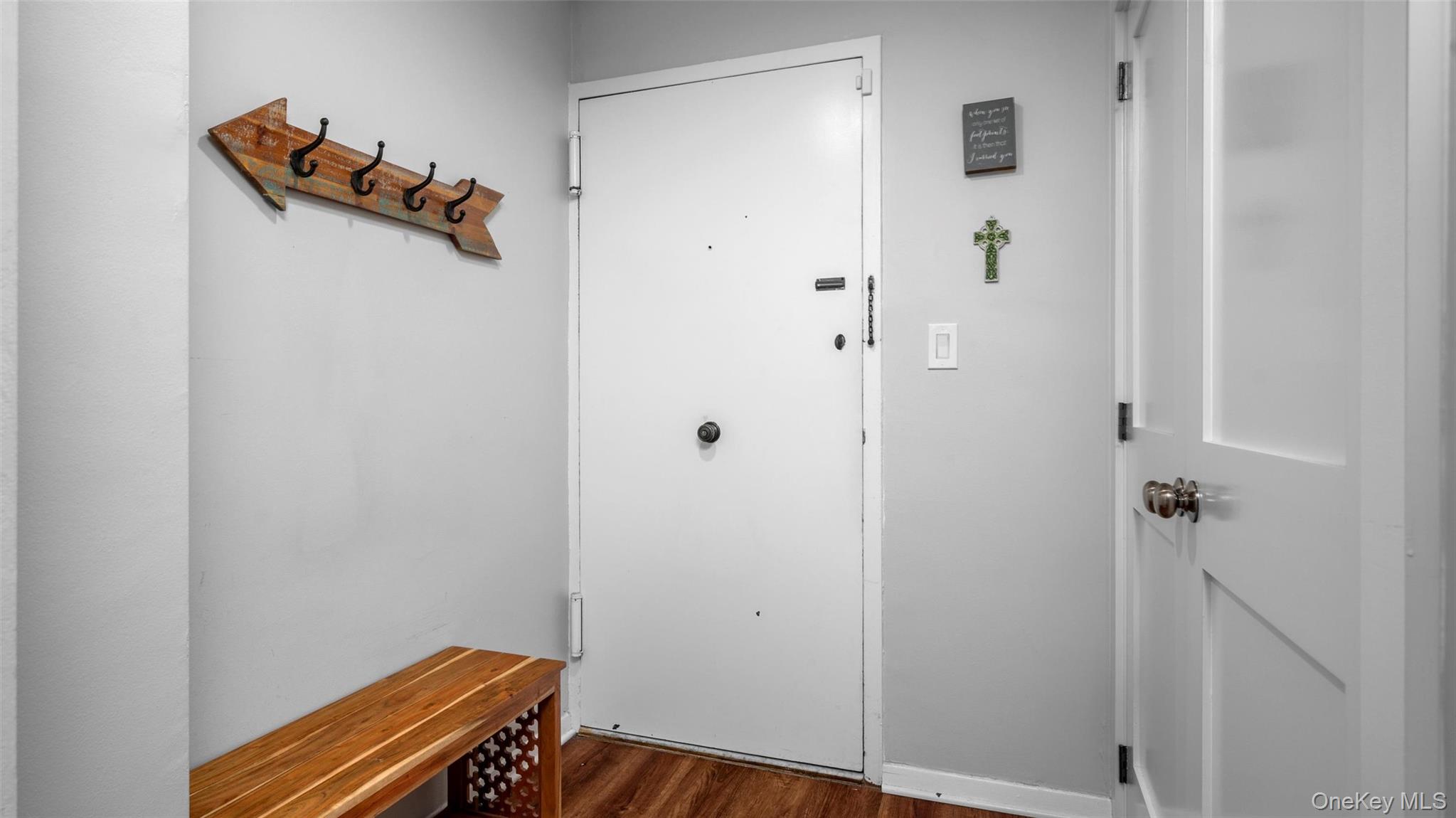 #5 photo, 20 Old Mamaroneck Road, White Plains , NY 10605