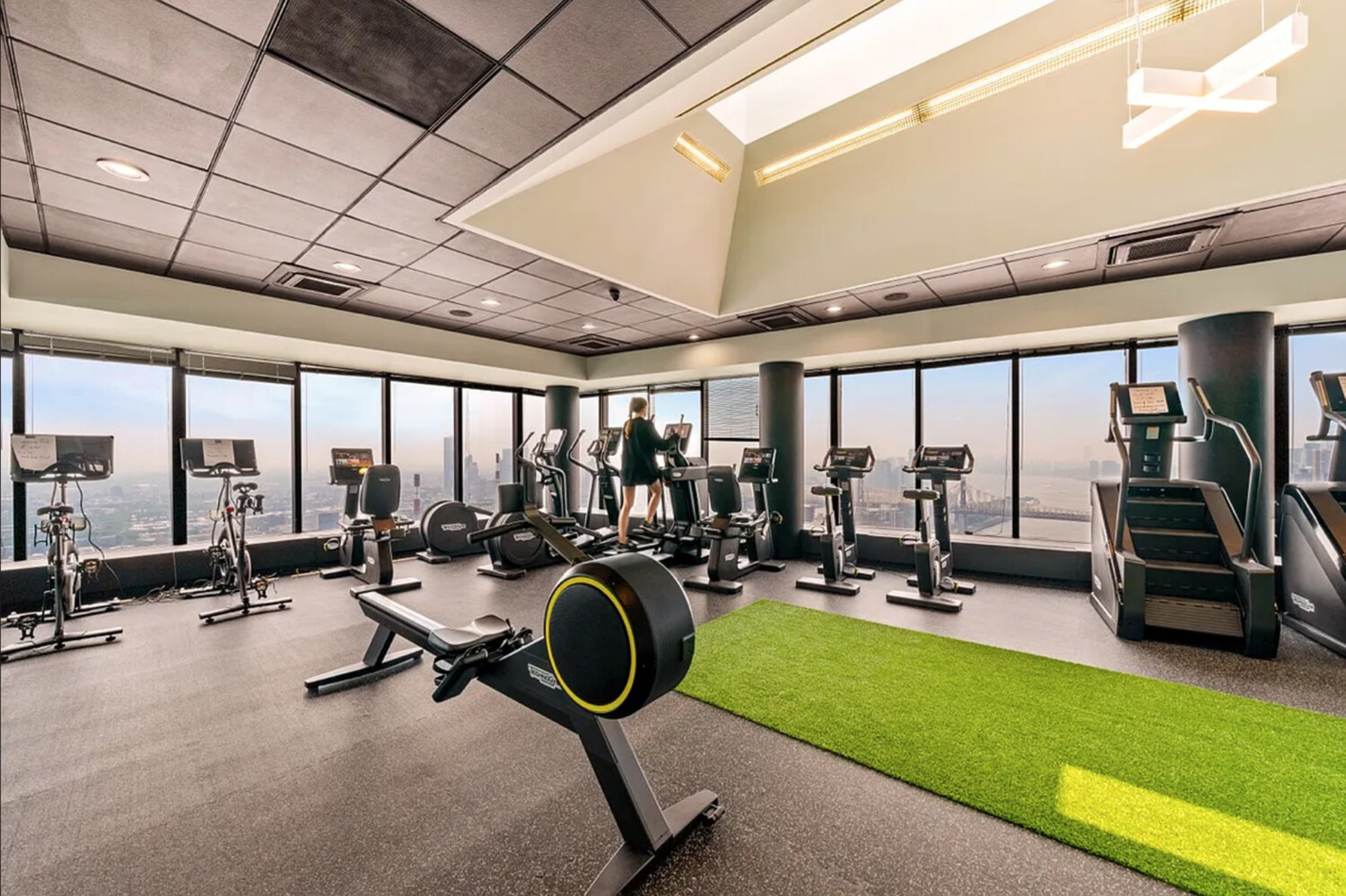 #14 photo, 525 E 72ND Street, マンハッタン Lenox Hill , NY 10021