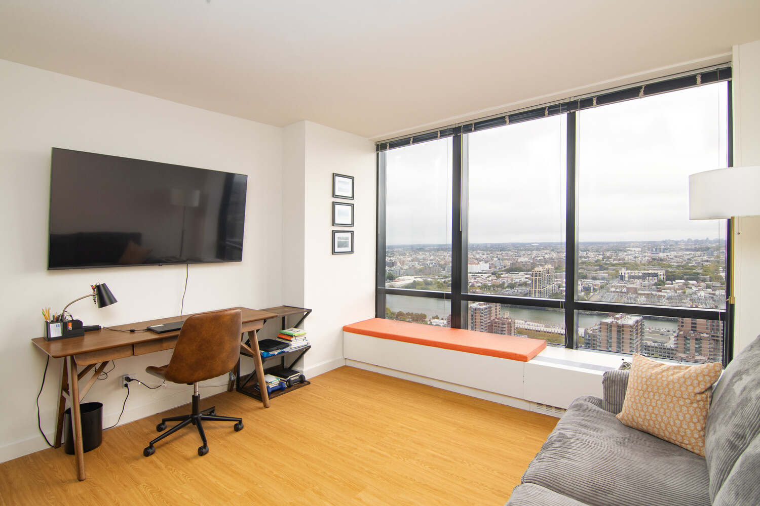 #4 photo, 525 E 72ND Street, マンハッタン Lenox Hill , NY 10021