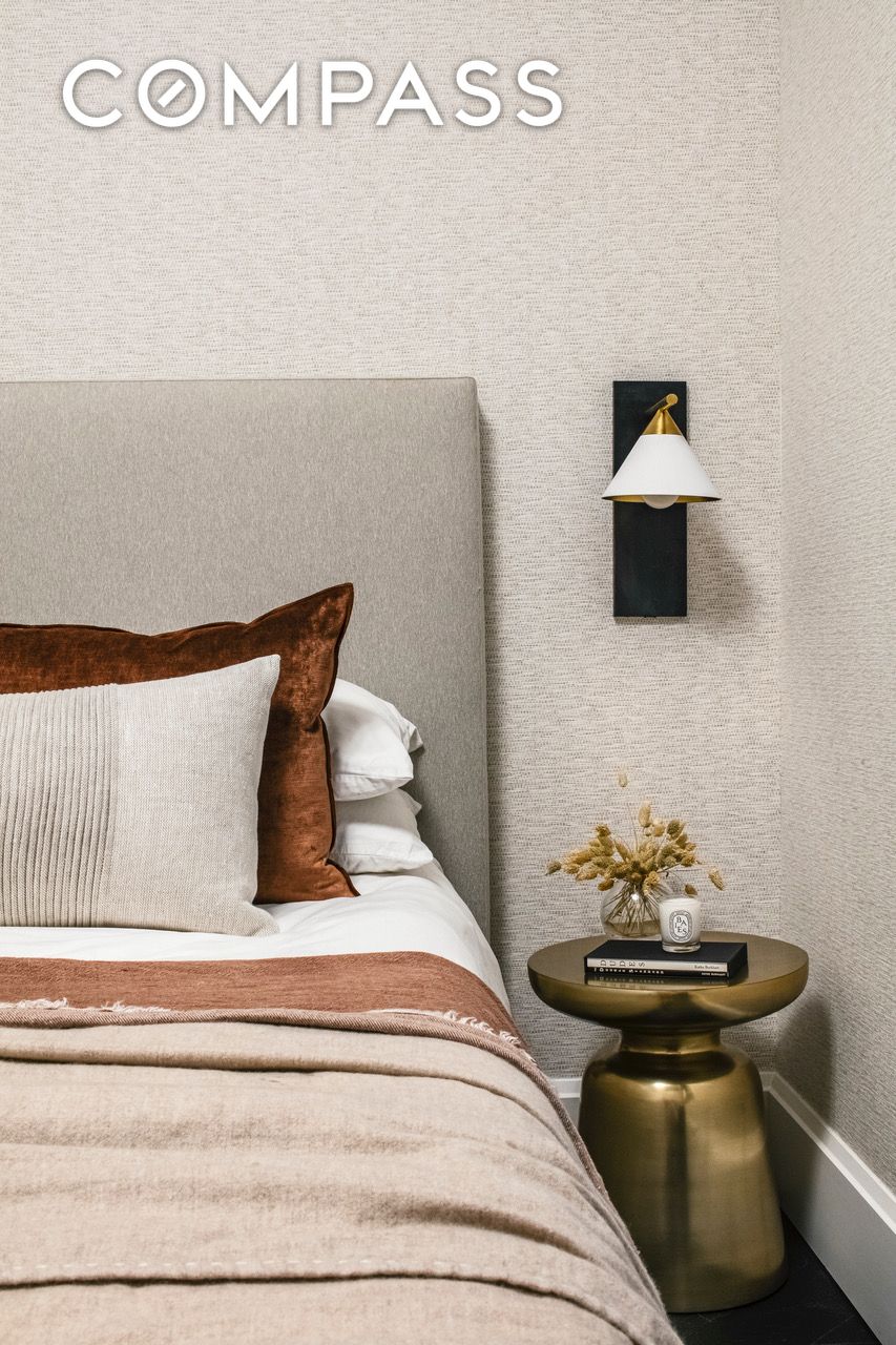 #11 photo, New York City, West Village , NY 10014