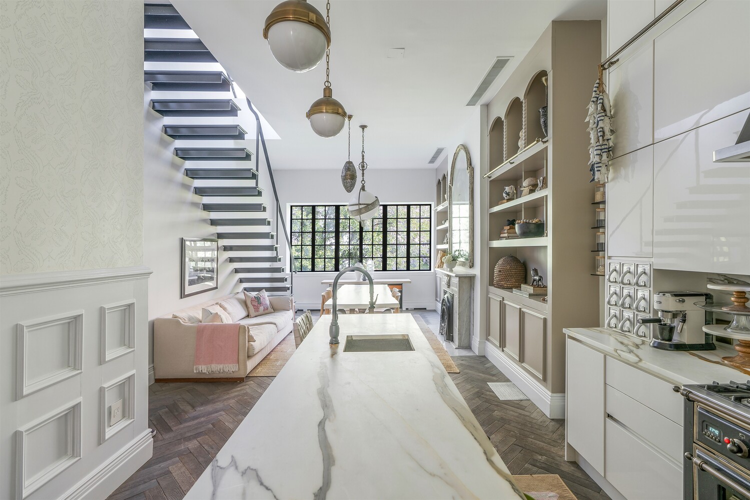 #1 photo, 457 W 22ND Street, マンハッタン Chelsea , NY 10011