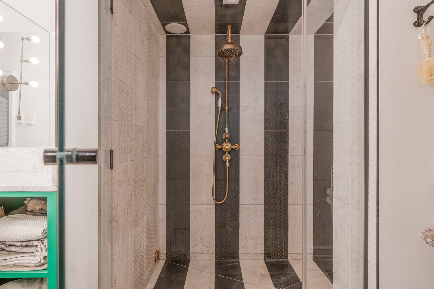 #22 photo, 457 W 22ND Street, マンハッタン Chelsea , NY 10011