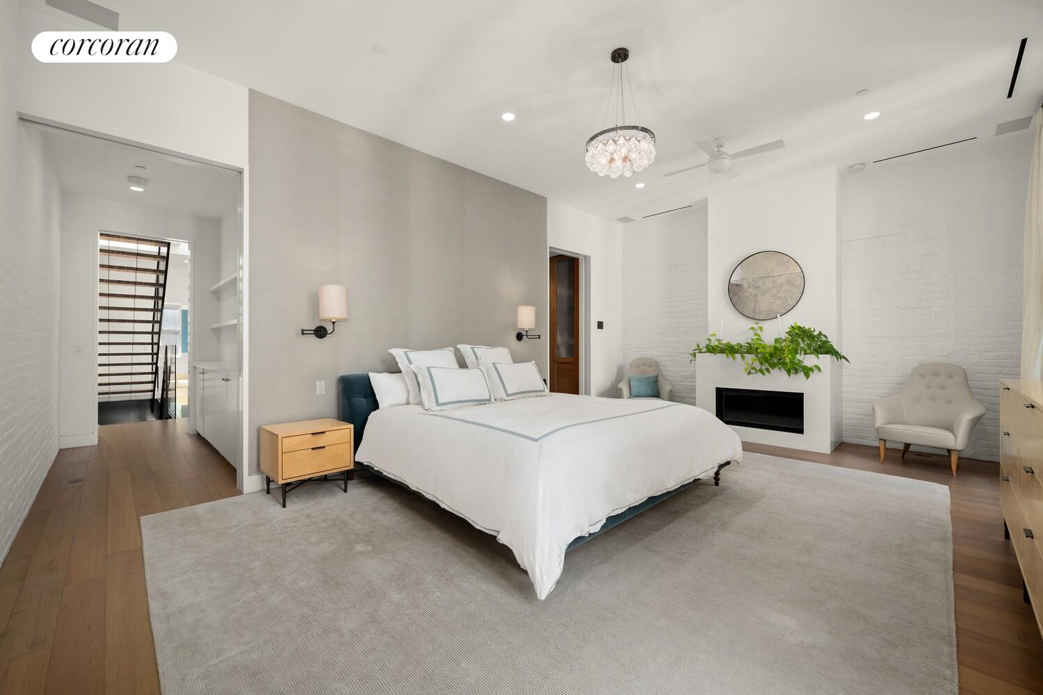 #10 photo, 19 JAY Street, Tribeca , NY 10013