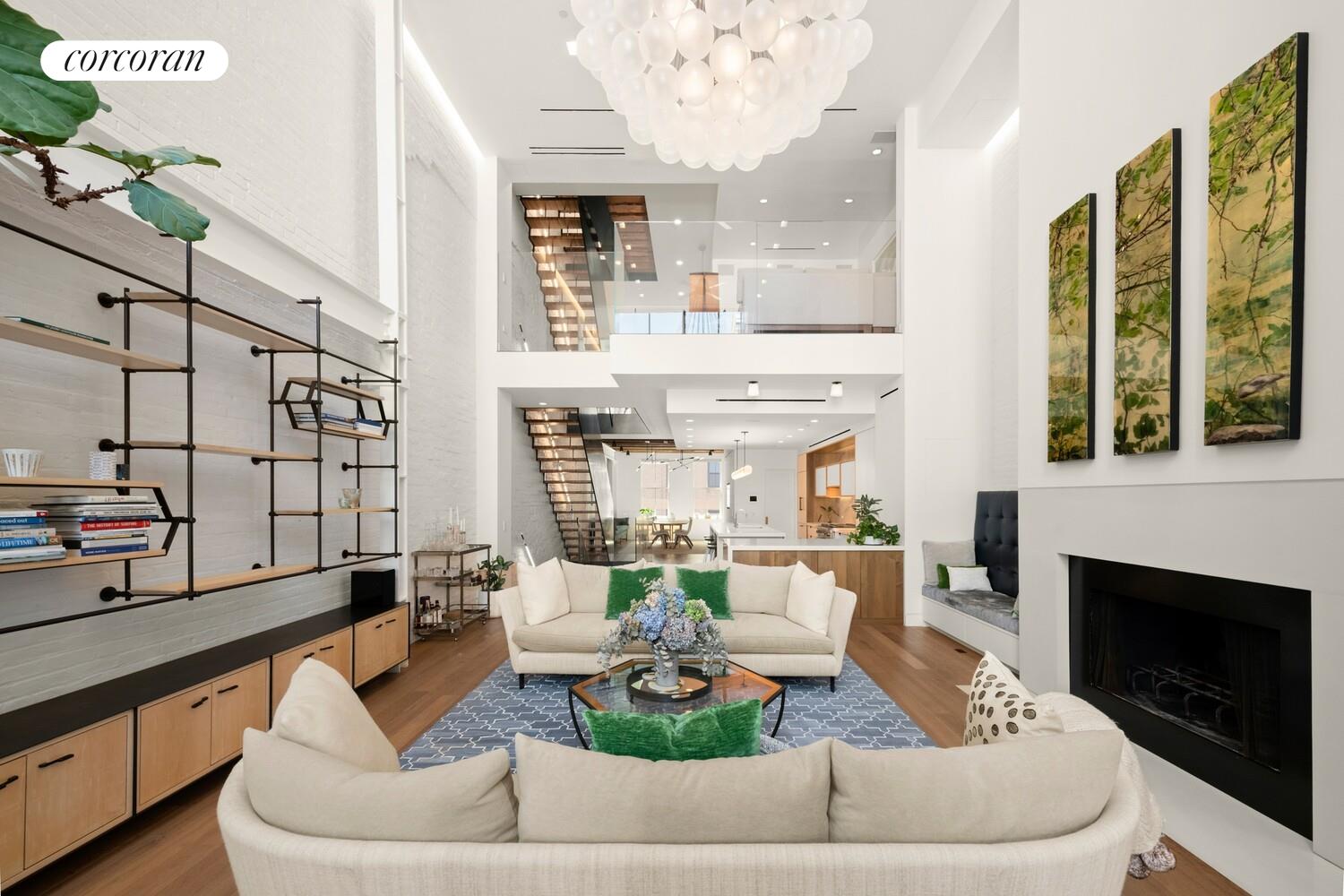 #4 photo, 19 JAY Street, Tribeca , NY 10013