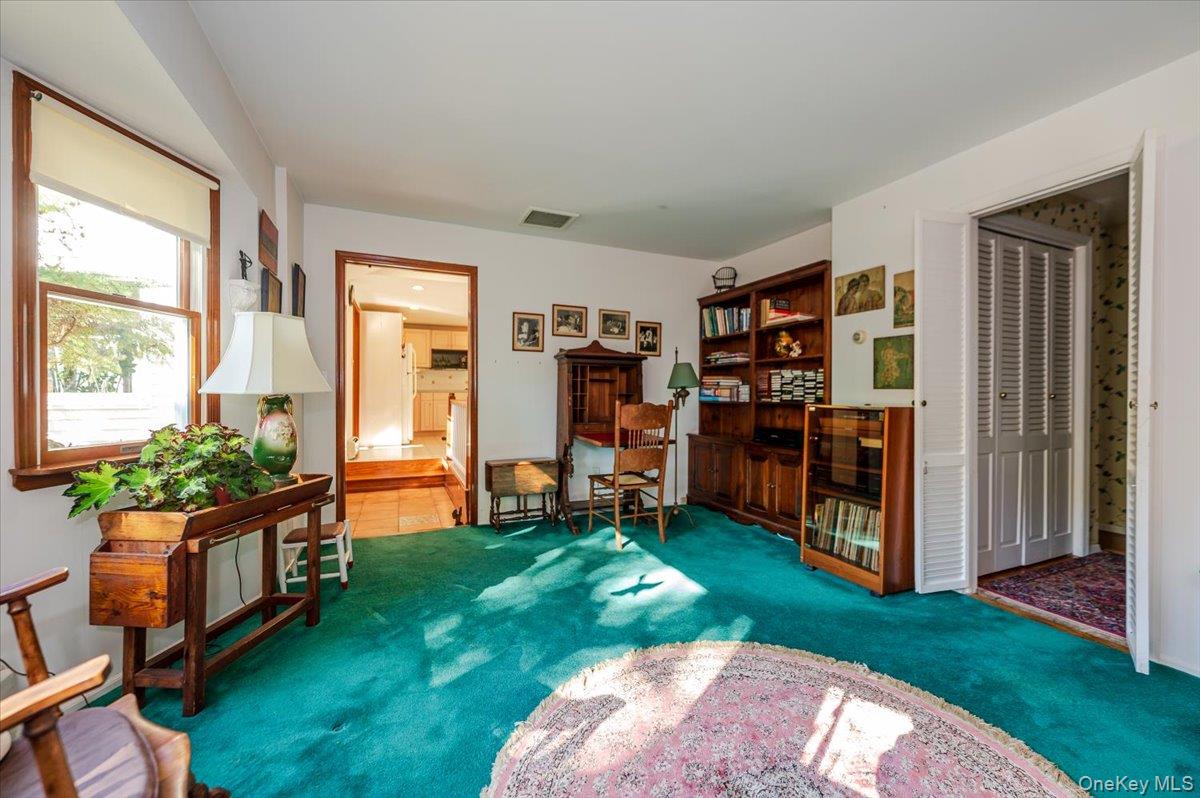 #16 photo, 27 Cold Spring Hills Road, Huntington , NY 11743