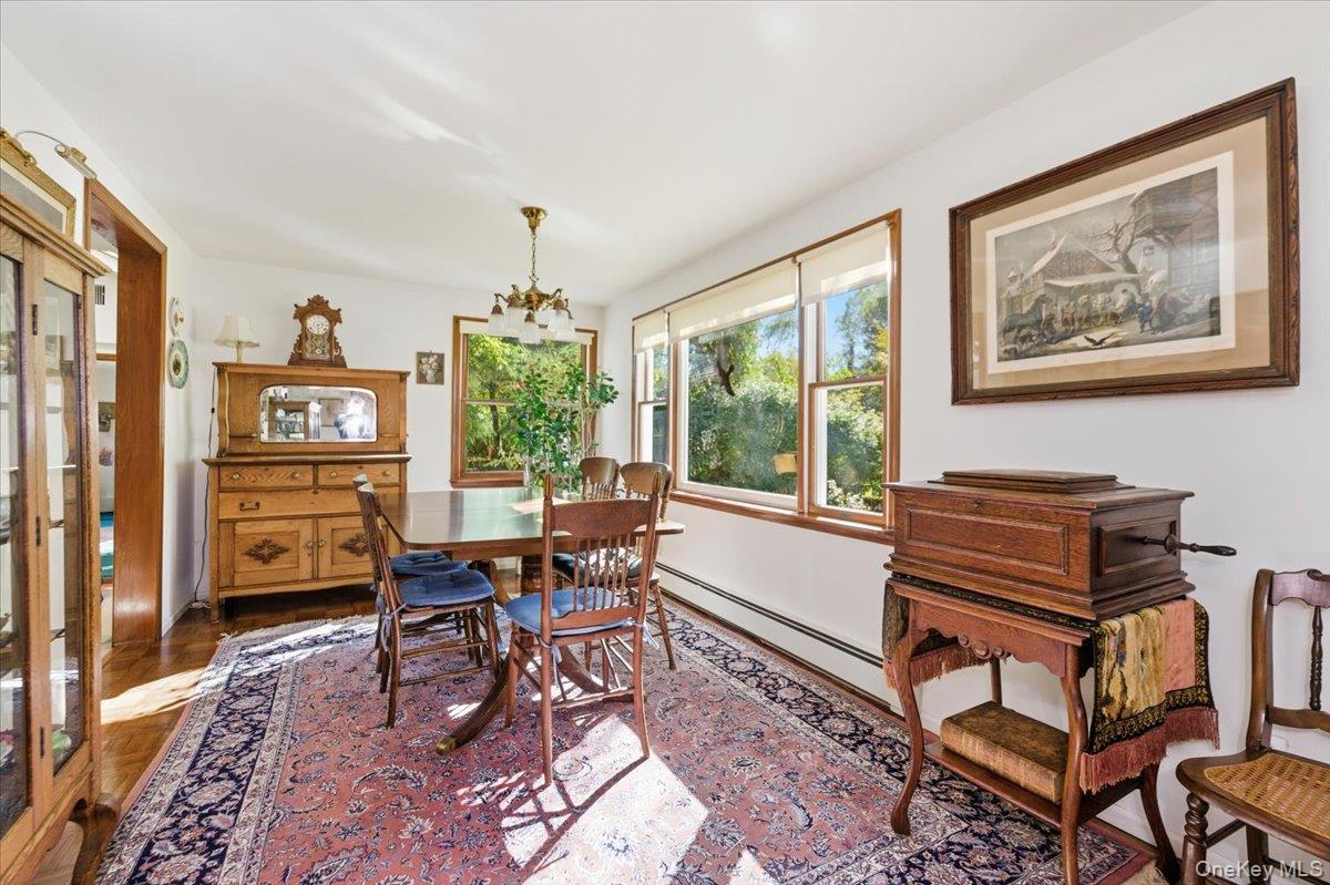 #7 photo, 27 Cold Spring Hills Road, Huntington , NY 11743