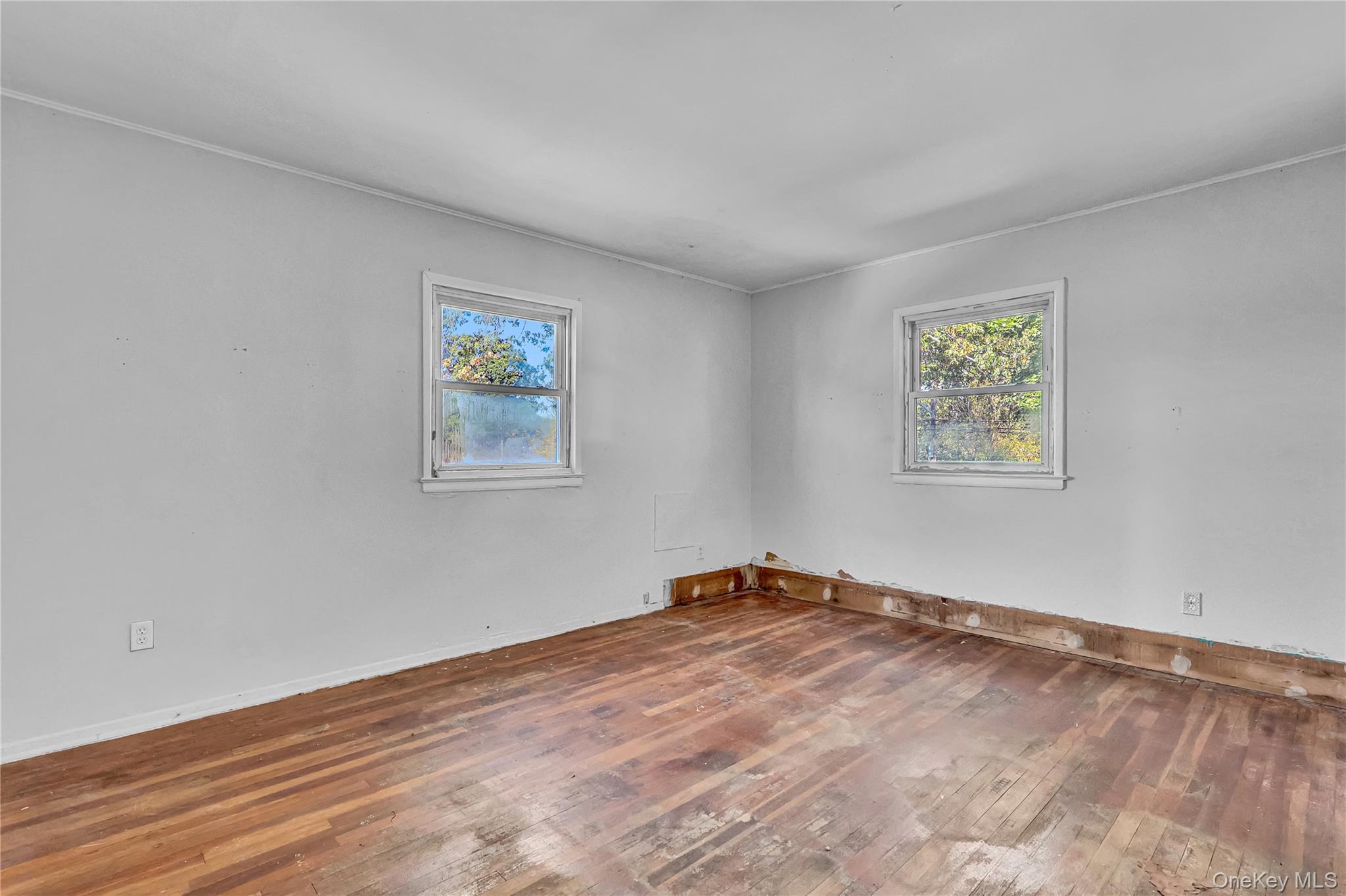 #17 photo, 90 30th Street, サフォーク郡 Copiague , NY 11726