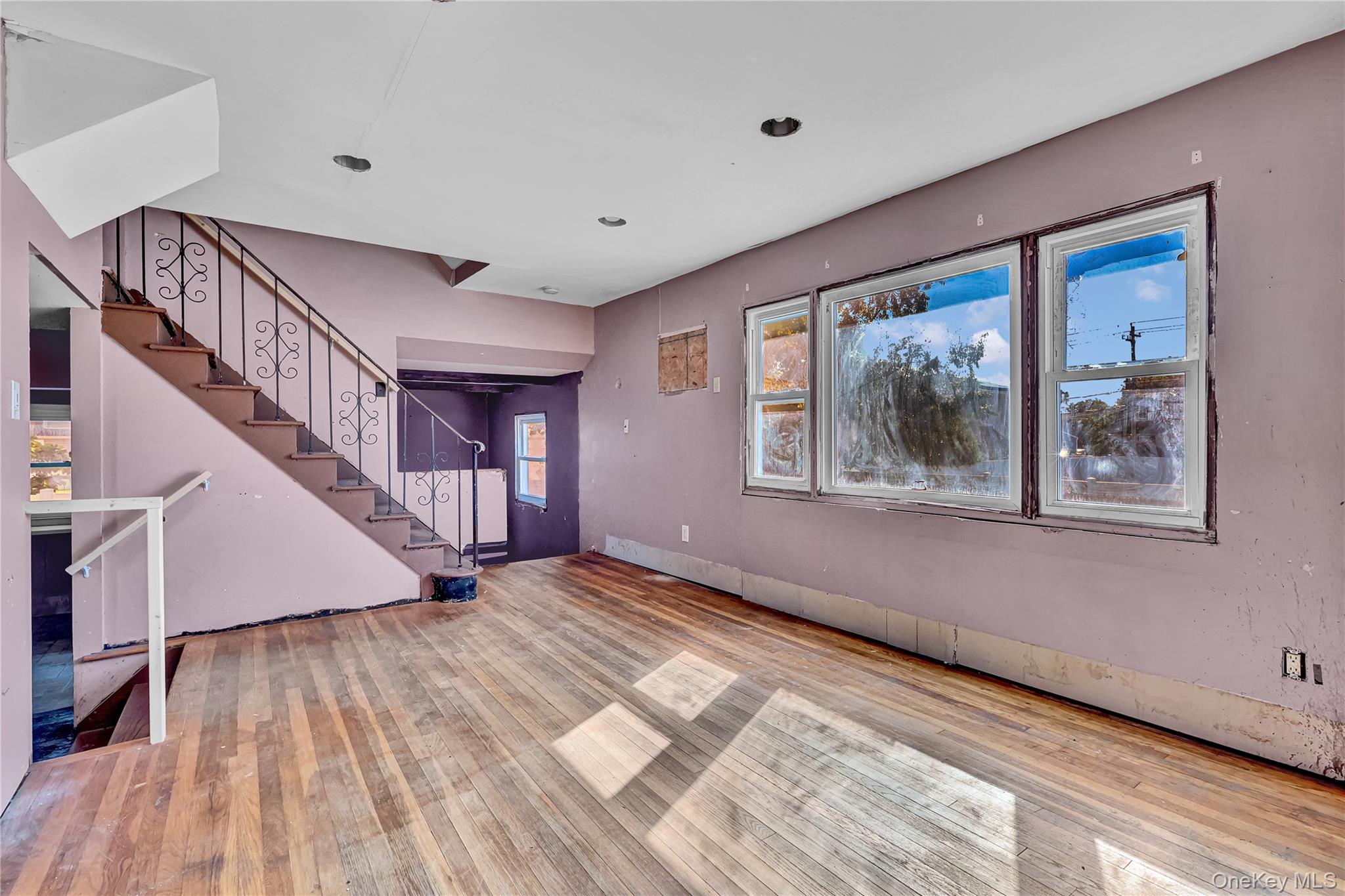 #3 photo, 90 30th Street, サフォーク郡 Copiague , NY 11726