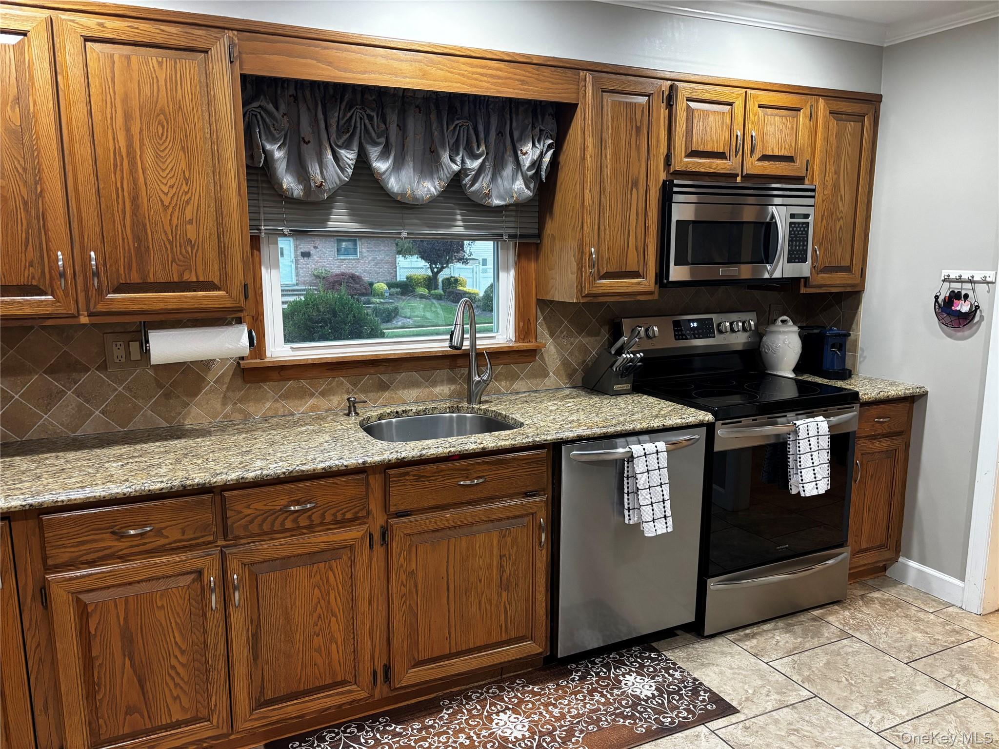 #7 photo, 344 Harrison Avenue, Massapequa , NY 11758