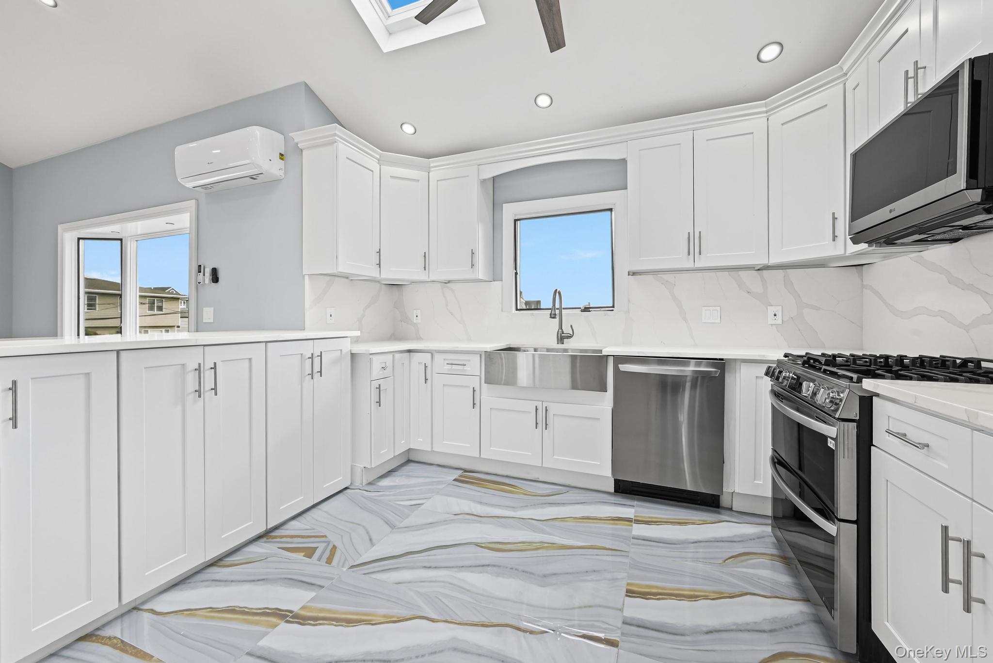 #19 photo, 2675 Bellmore Avenue, ナッソー郡 Bellmore , NY 11710