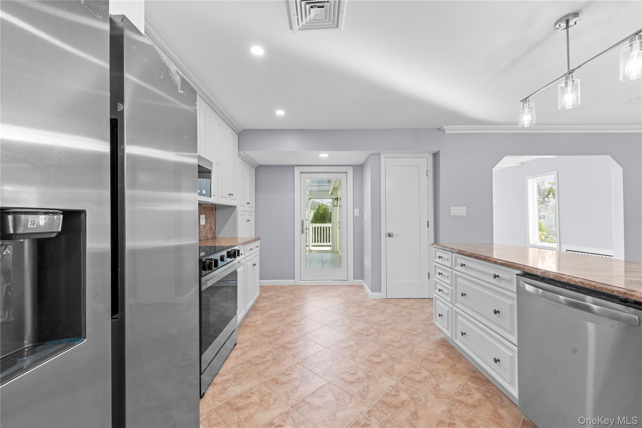 #9 photo, 3347 Ocean Harbor Drive, ナッソー郡 Oceanside , NY 11572