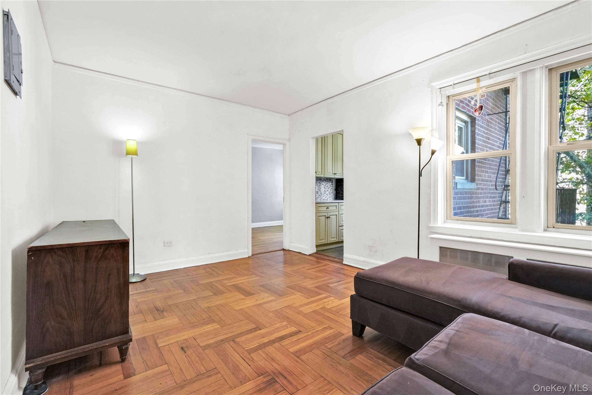 #5 photo, 48-50 44th st, Woodside , NY 11377