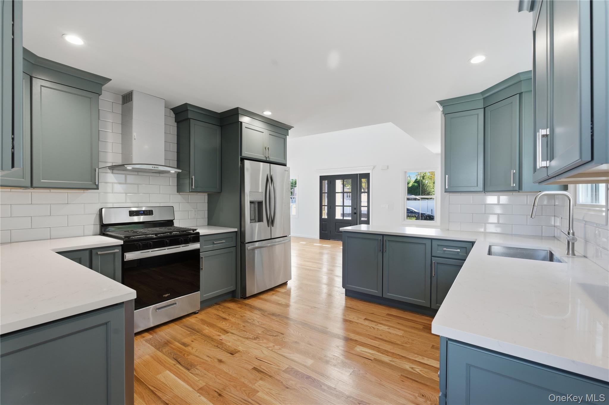 #11 photo, 1 Washington Avenue, サフォーク郡 Centereach , NY 11720