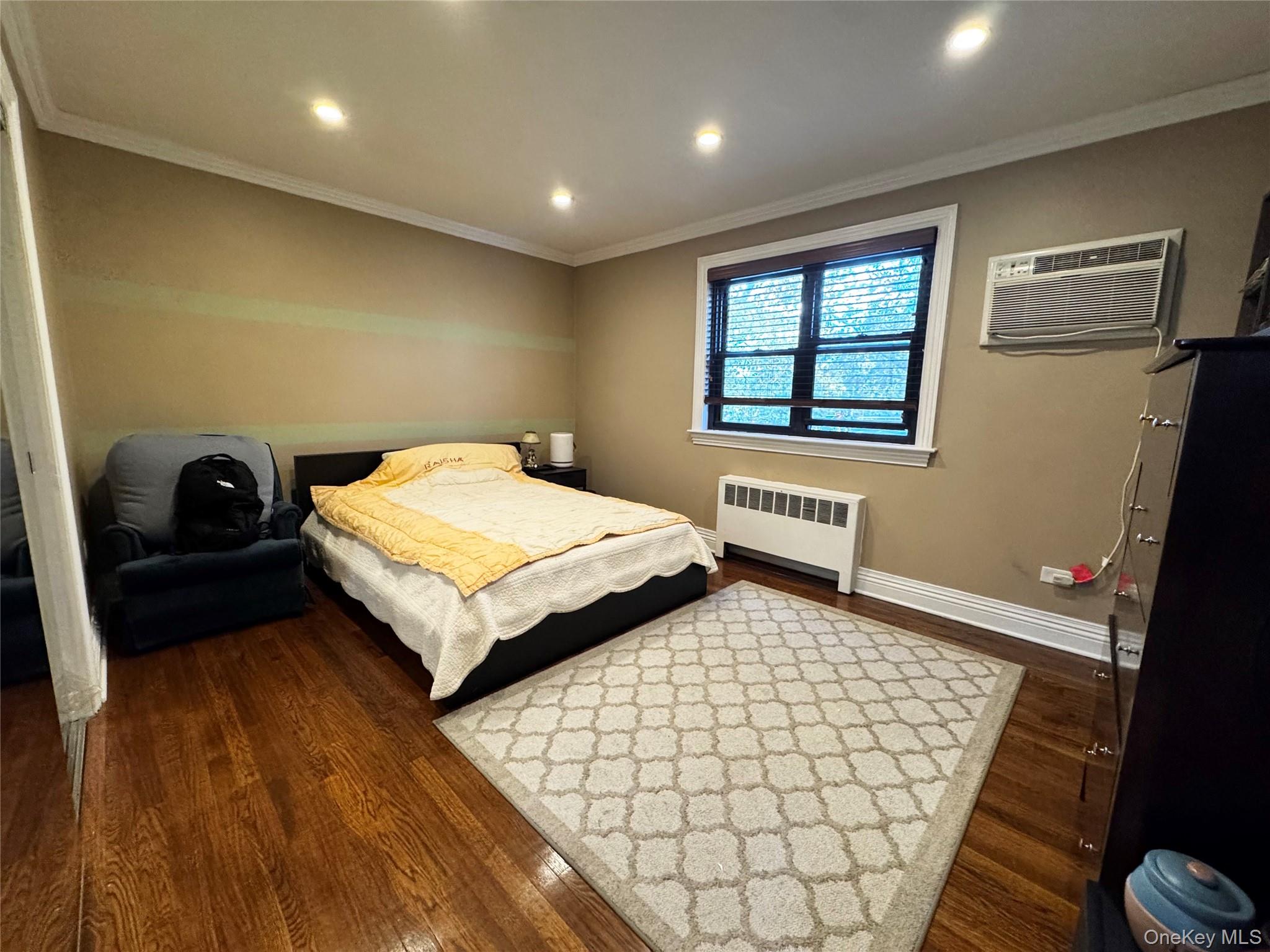 #8 photo, 90-43 Shore Parkway, Howard Beach , NY 11414