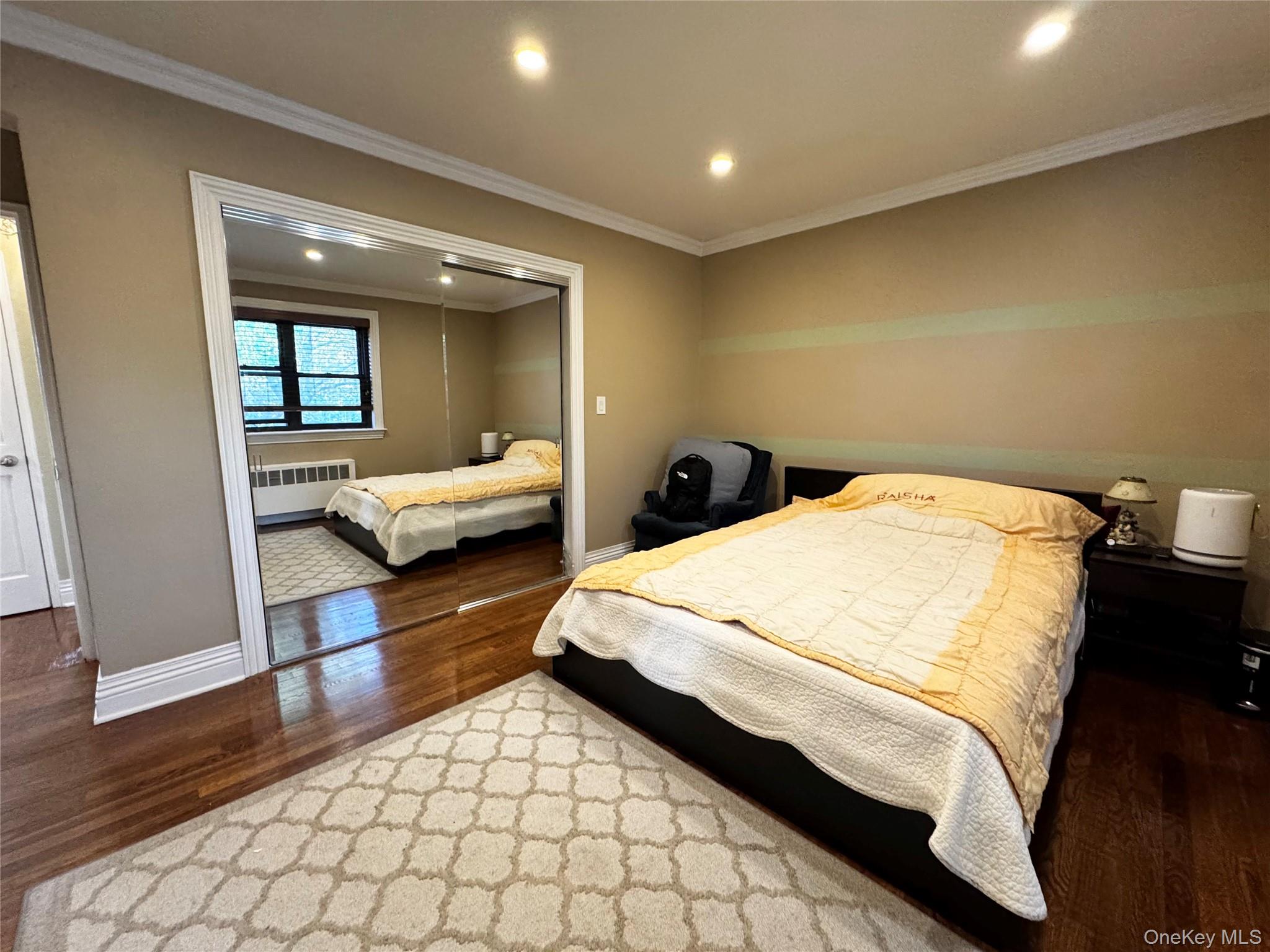 #9 photo, 90-43 Shore Parkway, Howard Beach , NY 11414