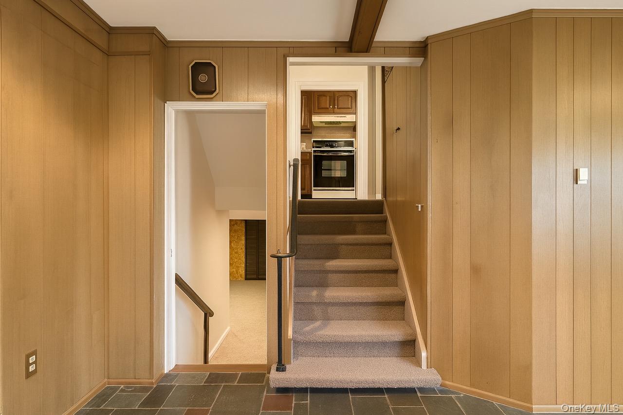 #12 photo, 1475 Gaston Street, Wantagh , NY 11793