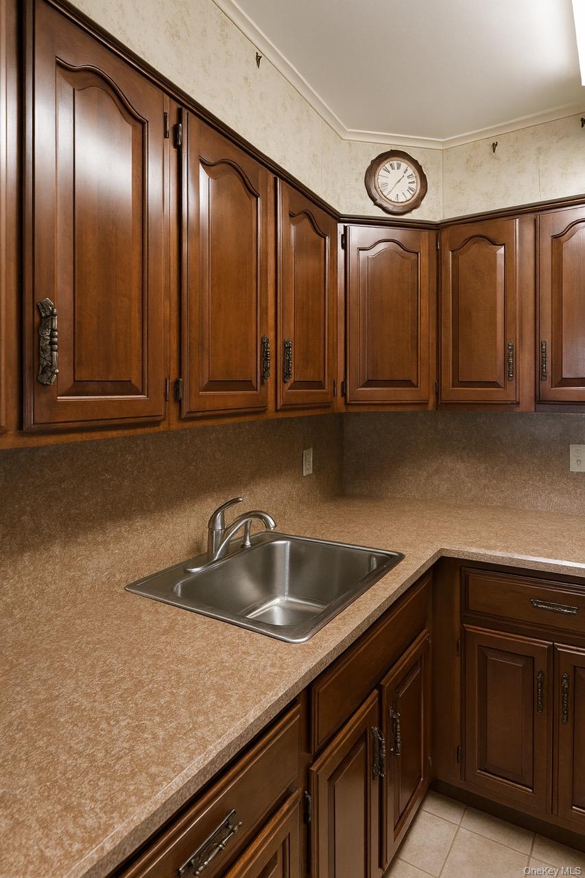 #5 photo, 1475 Gaston Street, Wantagh , NY 11793