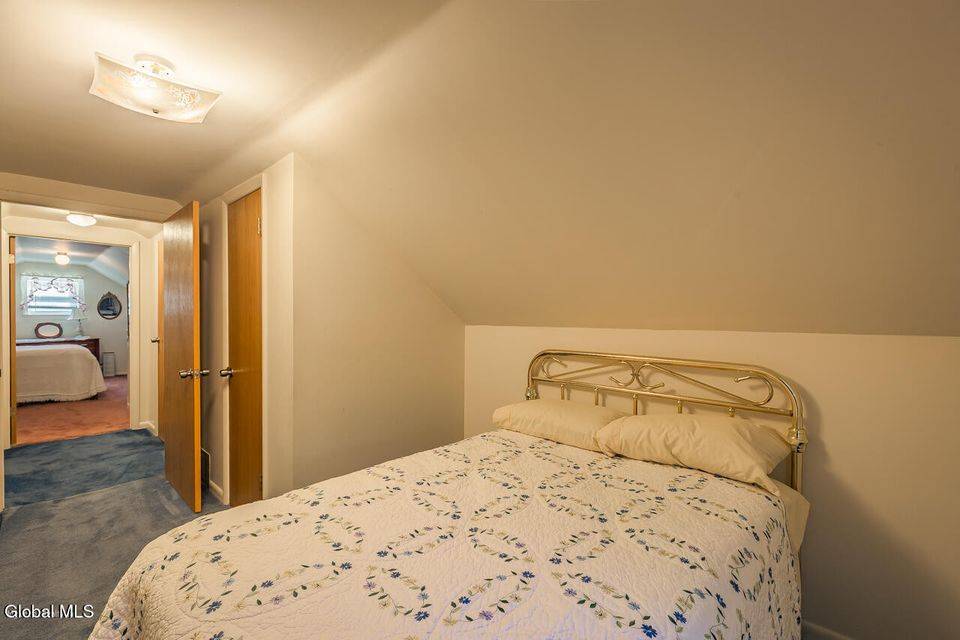 #14 photo, 32 W. 12th Ave., Gloversville , NY 12078