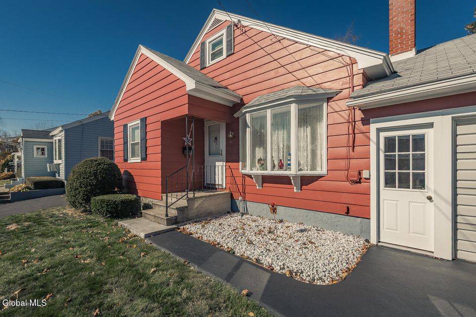 #35 photo, 32 W. 12th Ave., Gloversville , NY 12078