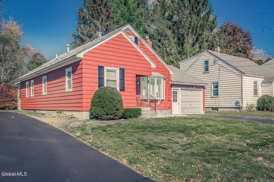 #36 photo, 32 W. 12th Ave., Gloversville , NY 12078