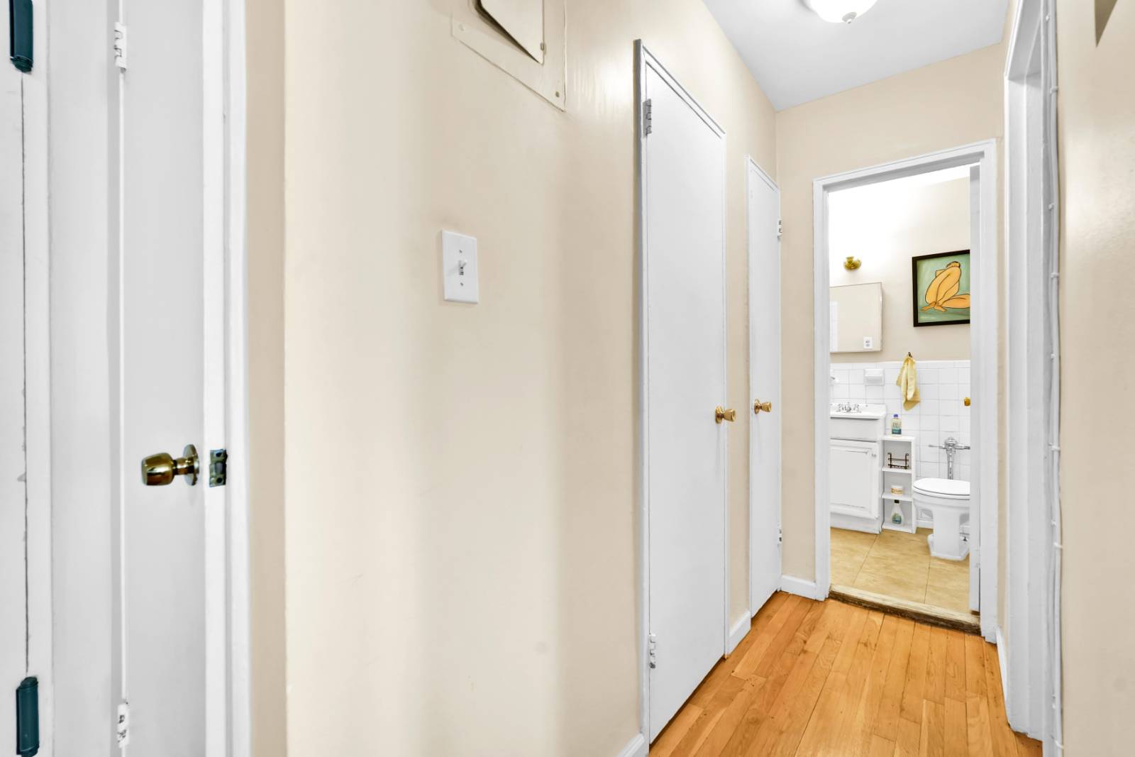 #12 photo, 209-10 41 Ave, Bayside , NY 11361