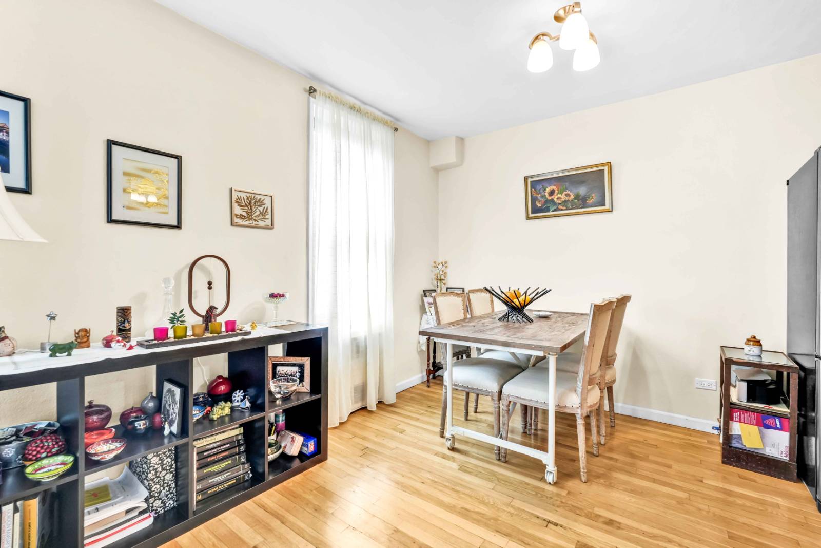 #5 photo, 209-10 41 Ave, Bayside , NY 11361