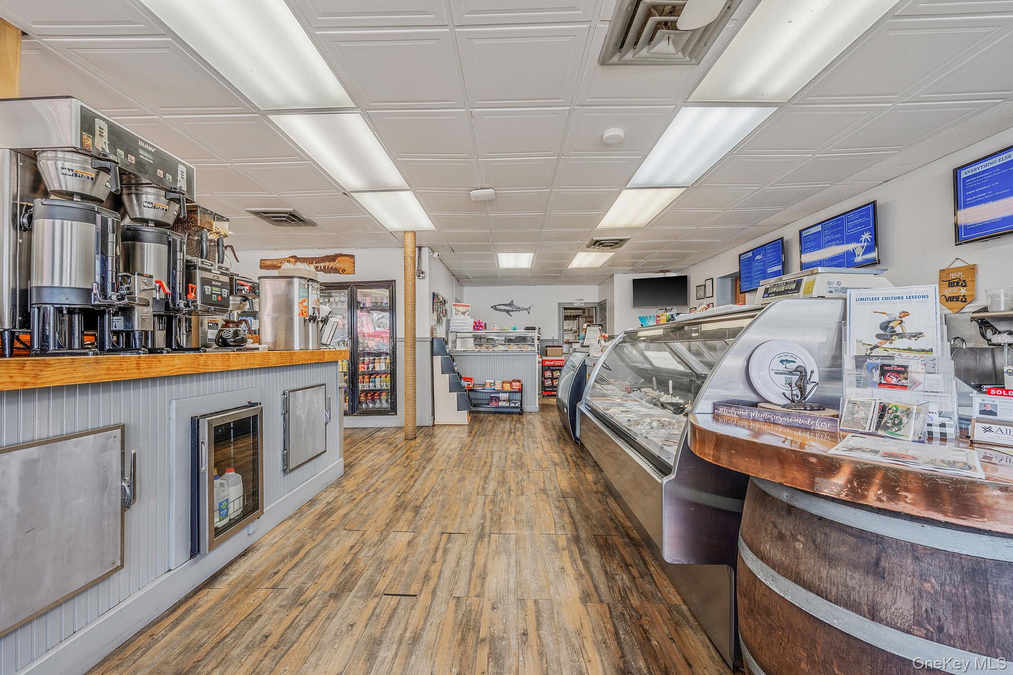 #8 photo, 504 Fire Island Avenue, Babylon , NY 11702