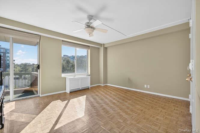 #17 photo, 111 Cherry Valley Avenue, Garden City , NY 11530