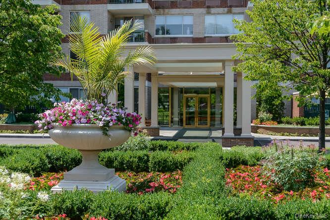 #3 photo, 111 Cherry Valley Avenue, Garden City , NY 11530