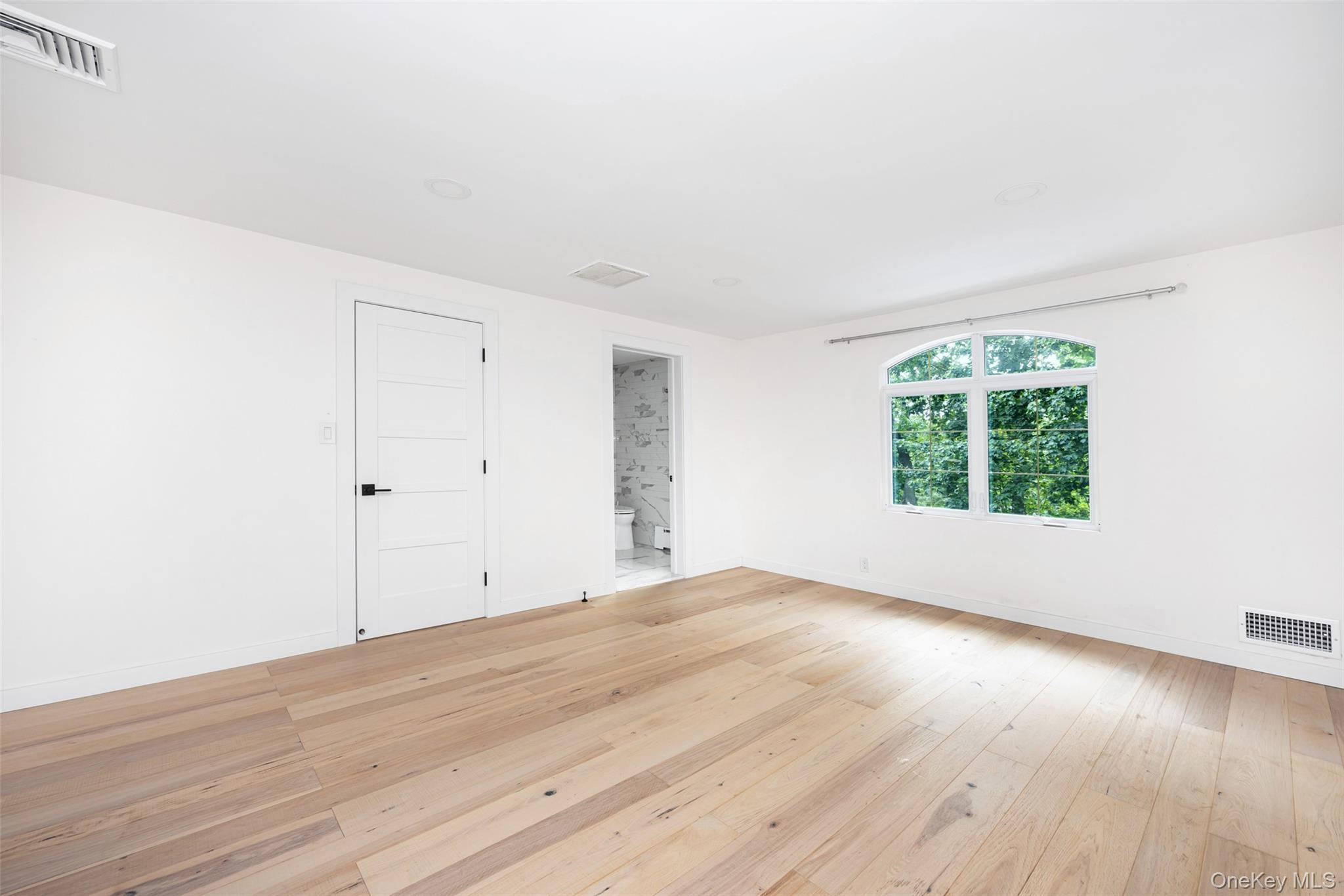 #17 photo, 26 Rivers Drive, ナッソー郡 Great Neck , NY 11020