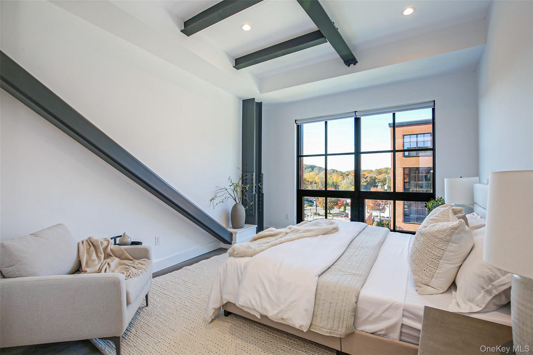 #12 photo, 70 Memorial Plaza, Pleasantville , NY 10570