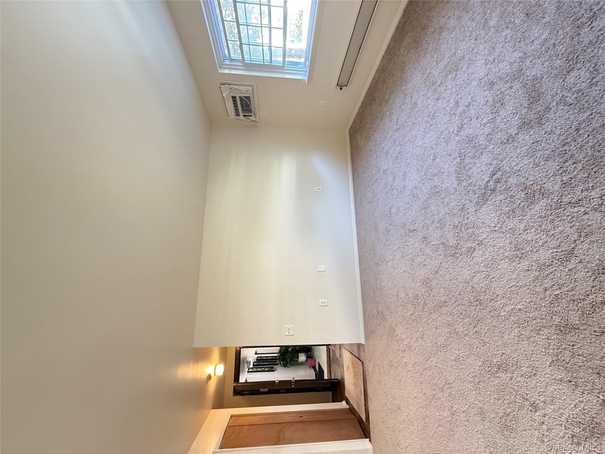 #2 photo, 33 Oak Street, Walden , NY 12586