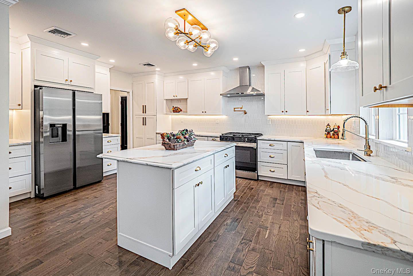 #10 photo, 4 Hawthorn Avenue, Warwick , NY 10990