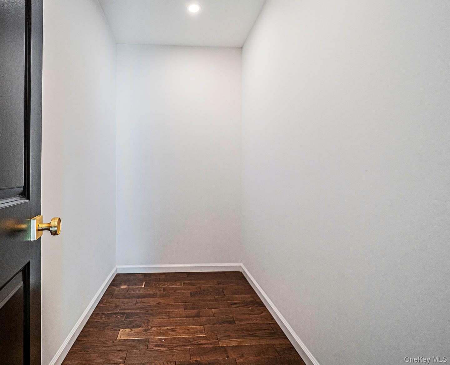 #19 photo, 4 Hawthorn Avenue, Warwick , NY 10990