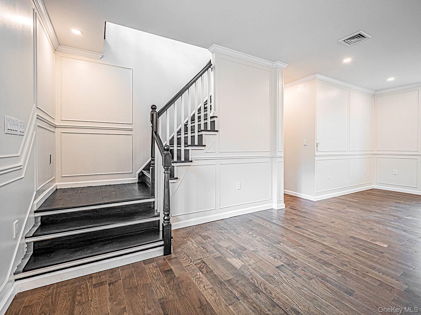 #20 photo, 4 Hawthorn Avenue, Warwick , NY 10990