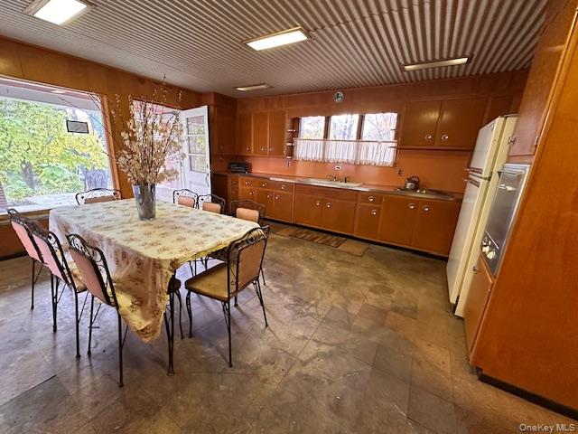 #2 photo, 340 Vineyard Avenue, Highland , NY 12528