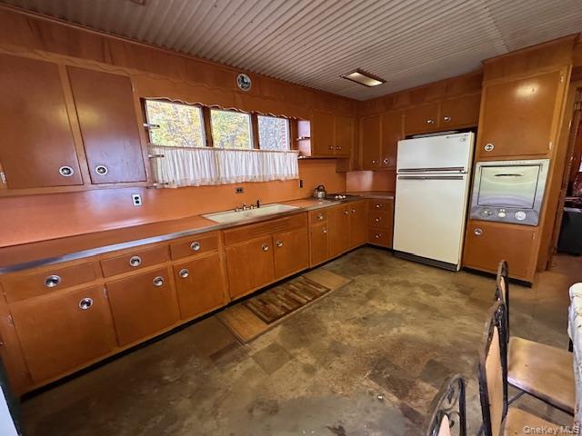 #3 photo, 340 Vineyard Avenue, Highland , NY 12528