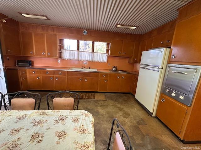 #5 photo, 340 Vineyard Avenue, Highland , NY 12528