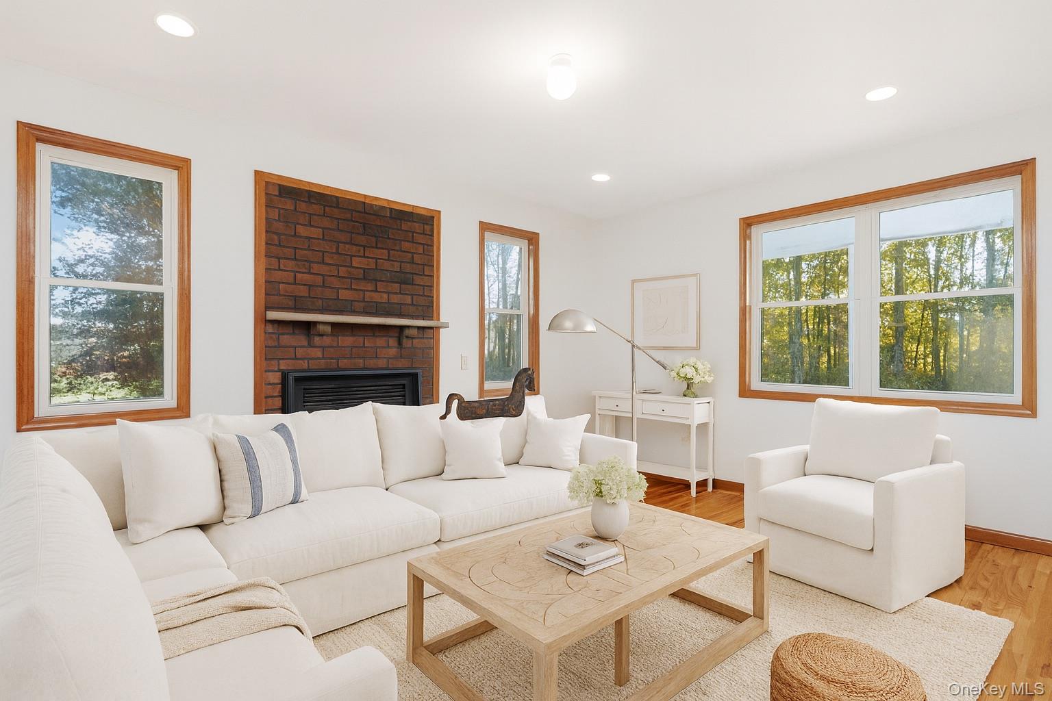 #3 photo, 59 Mastro Road, サフォーク郡 Calverton , NY 11933