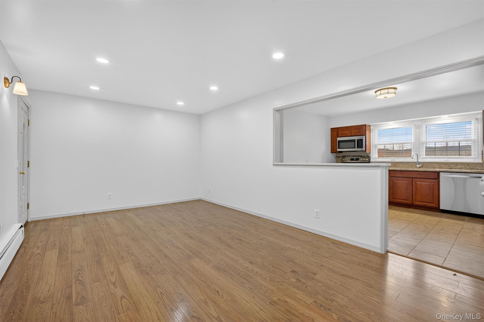 #13 photo, 39 West Avenue, Putnam Valley , NY 10579