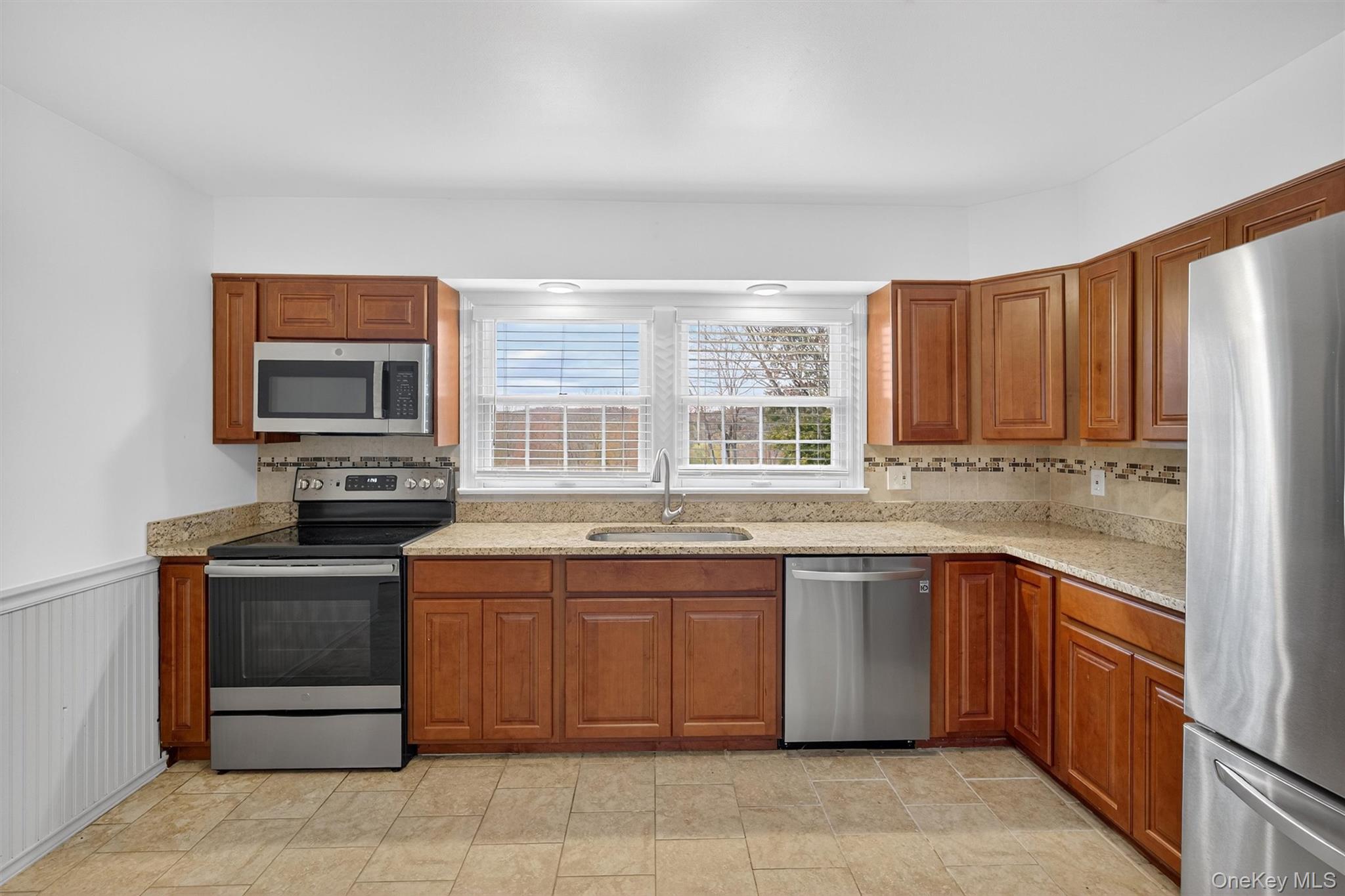 #15 photo, 39 West Avenue, Putnam Valley , NY 10579