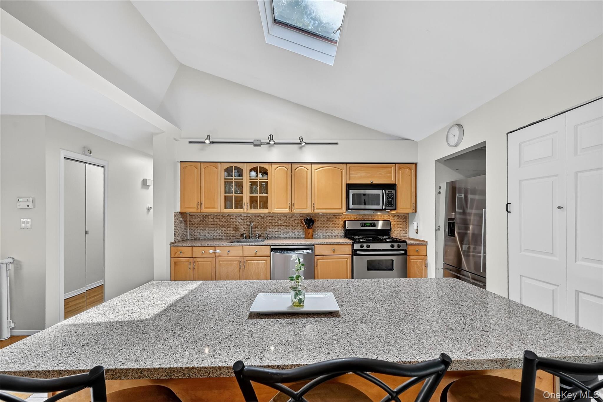 #14 photo, 731 Manette Lane, Valley Cottage , NY 10989