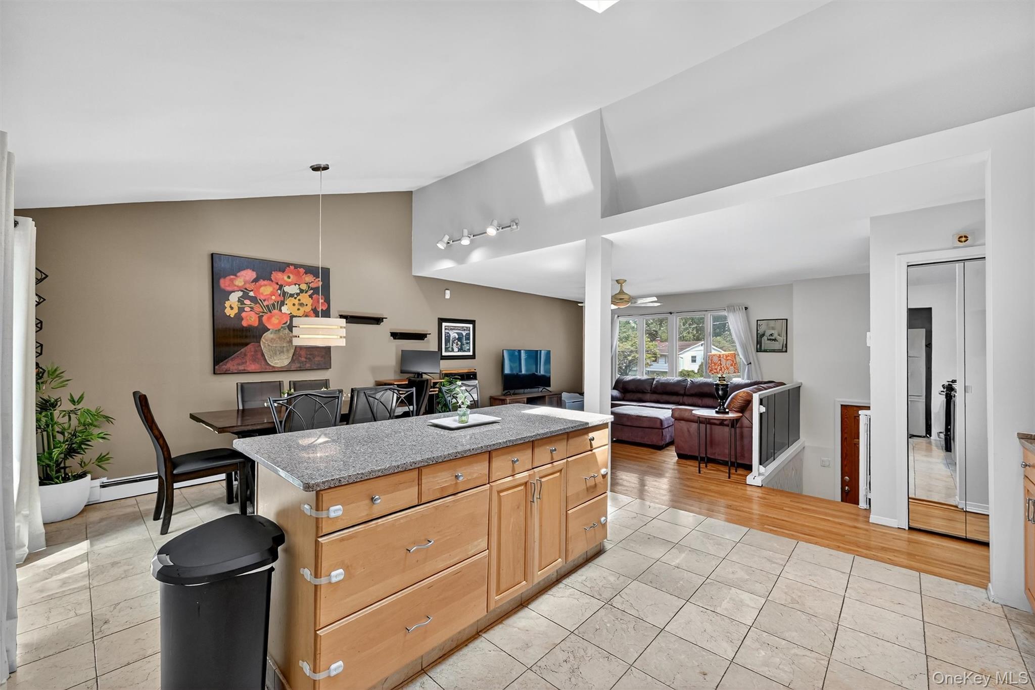 #16 photo, 731 Manette Lane, Valley Cottage , NY 10989