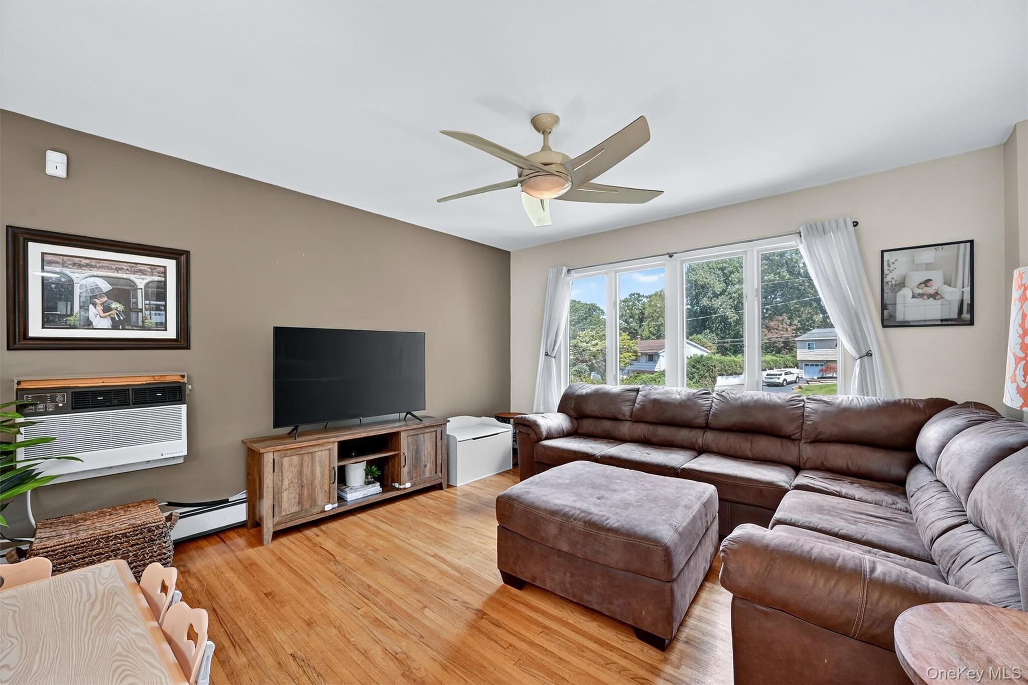 #6 photo, 731 Manette Lane, Valley Cottage , NY 10989