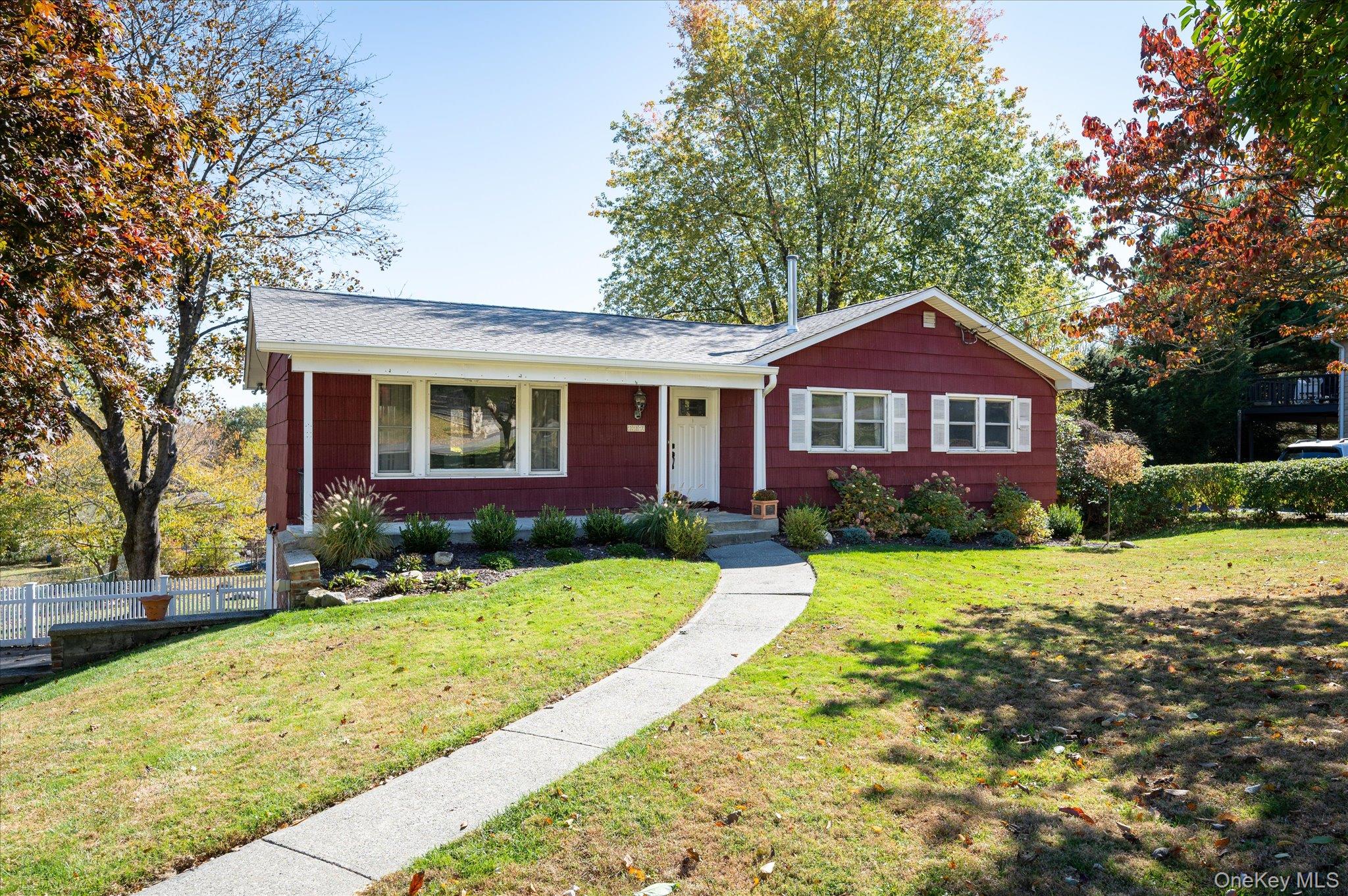 #3 photo, 227 Somerston Road, Yorktown Heights , NY 10598