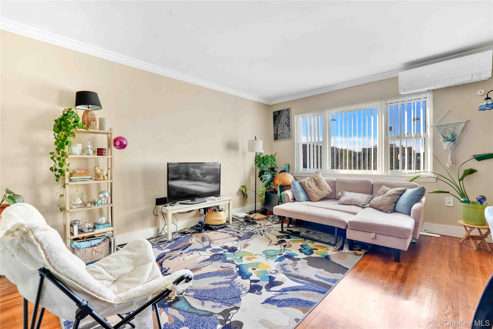 #16 photo, 37-15 24th Avenue, Astoria , NY 11103