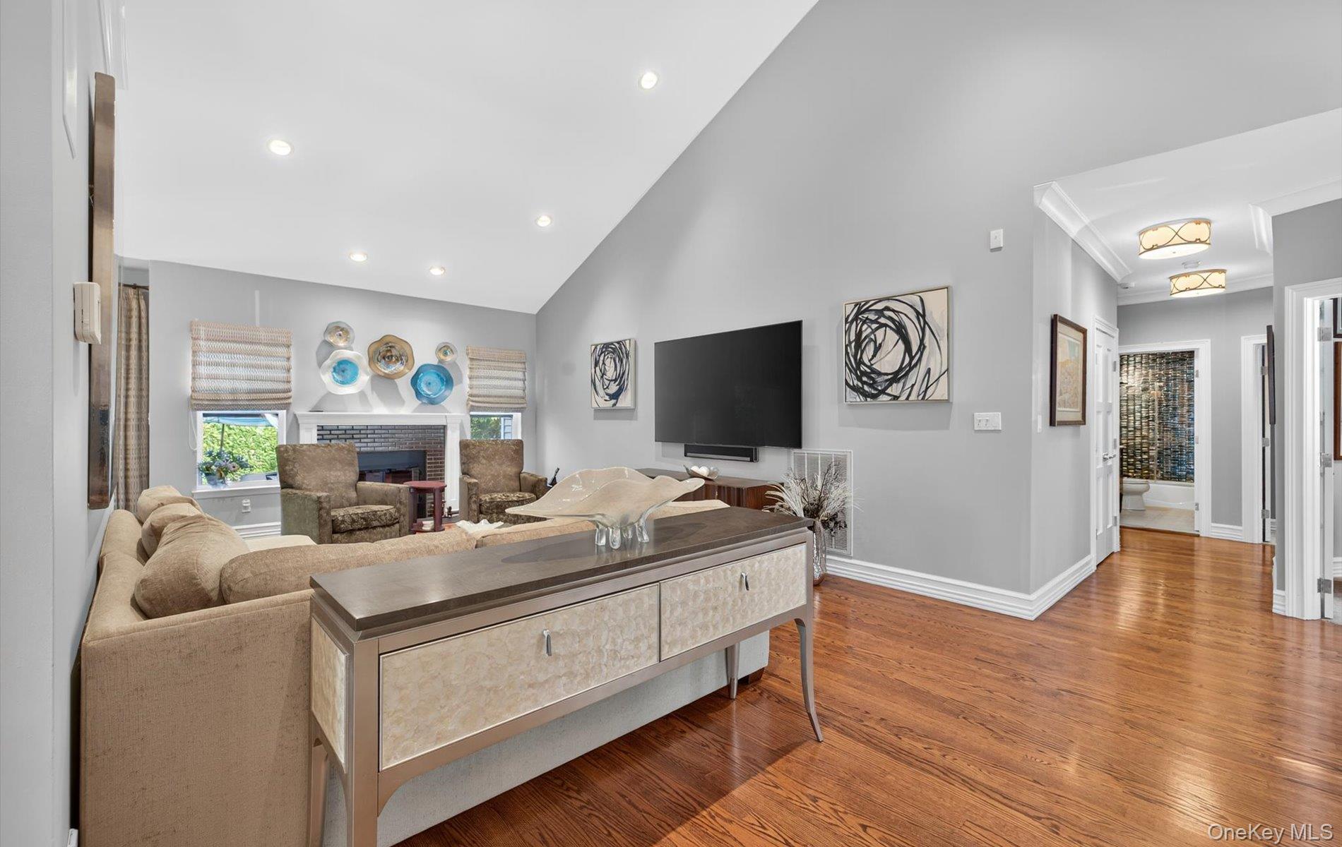 #7 photo, 133 Breeley Boulevard, サフォーク郡 Melville , NY 11747